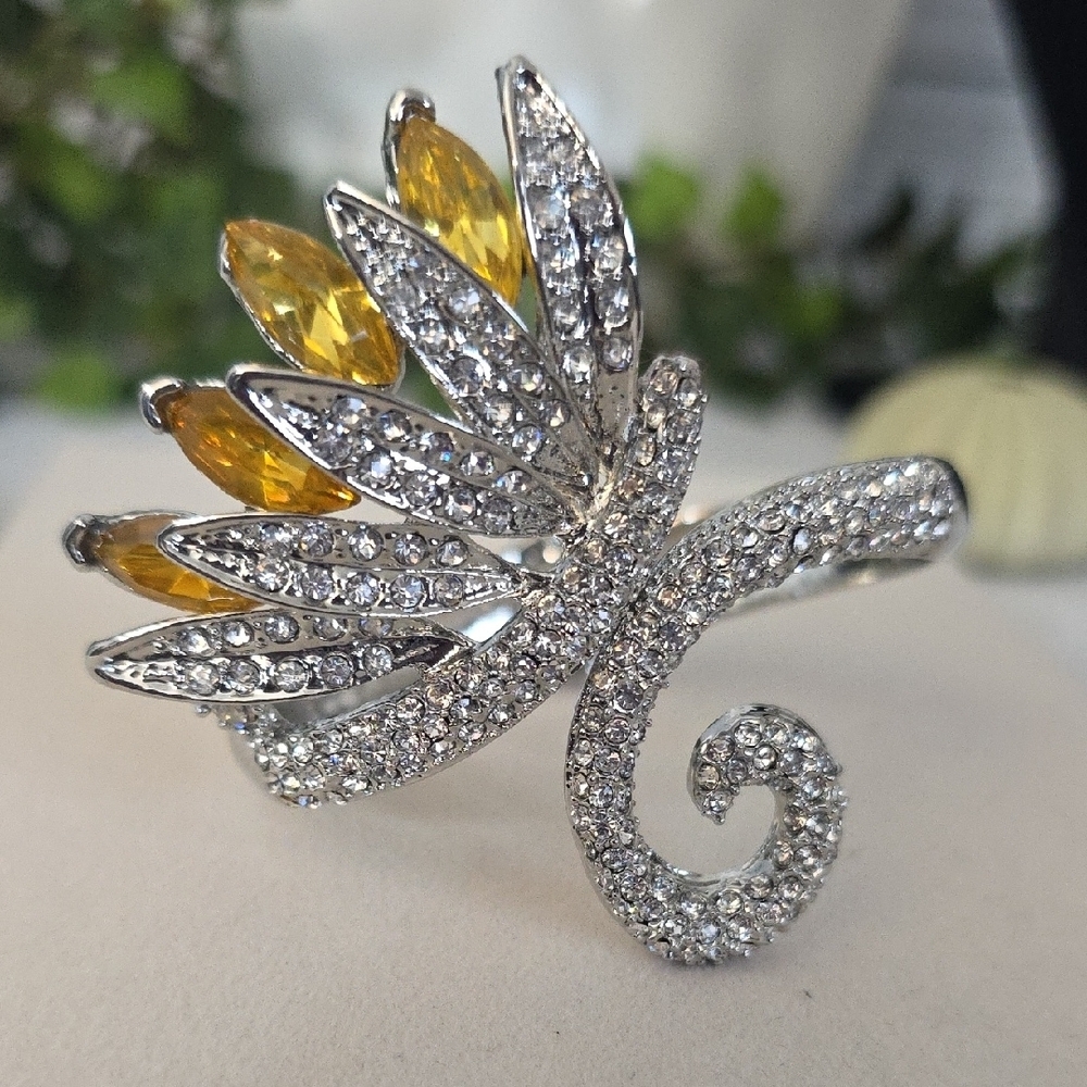 Bling! Vintage Silver CZ Statement Clamper Hinge Bracelet